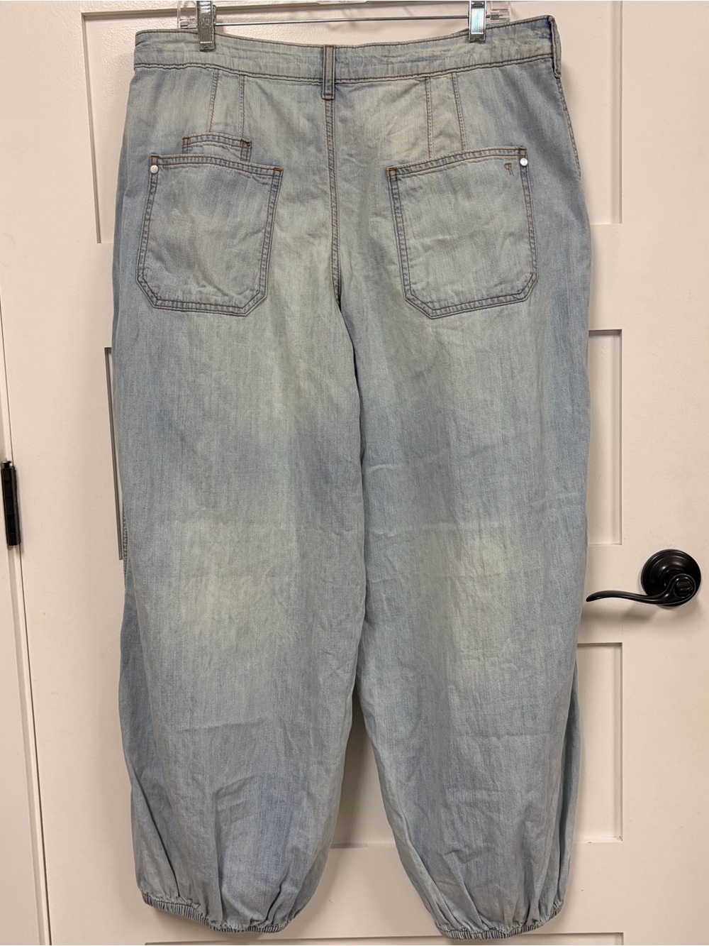 ANTHROPOLOGY  BLUE  PILCRO - Cotton High - Rise Balloon Jeans- 31 - Picture 8 of 13
